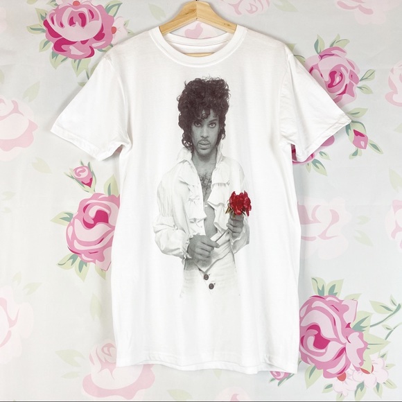 Prince Tops - NEW Prince Graphic Flower Tee Shirt Prince Tops - NEW Prince Graphic Flower Tee Shirt